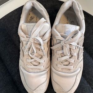 New Balance Women's Off-White Sneakers